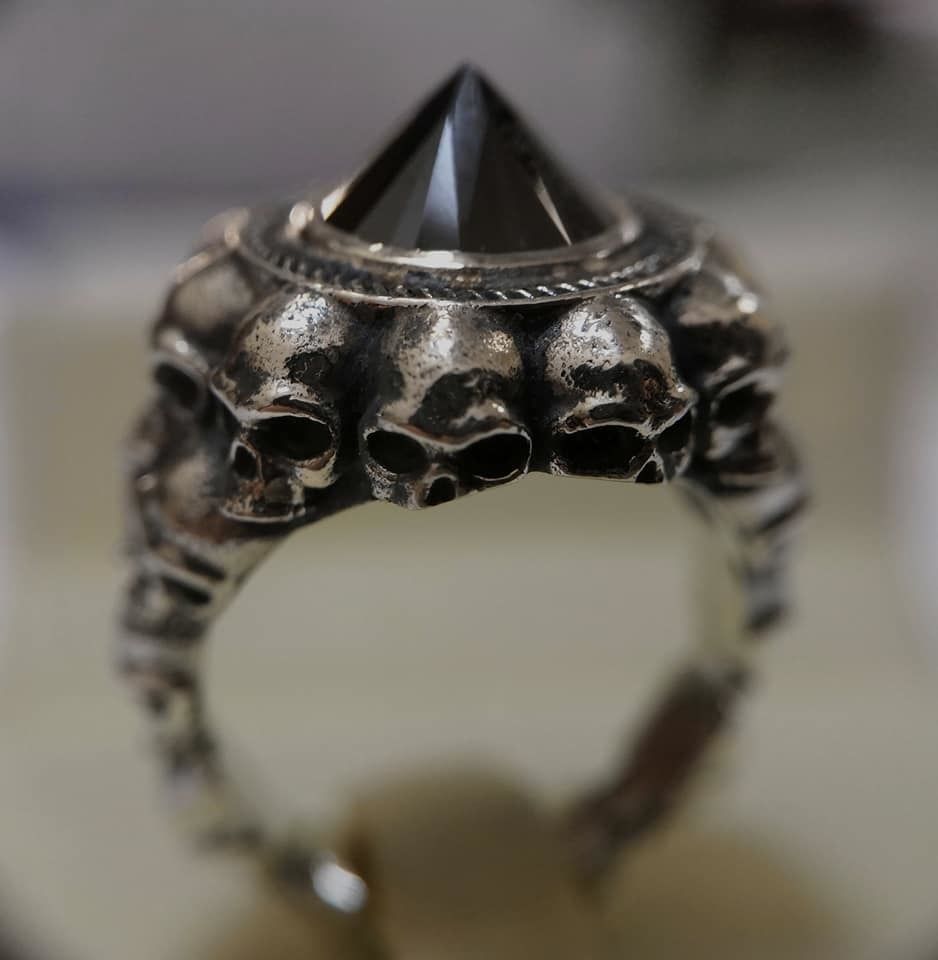 Anillo Anēka Calavera