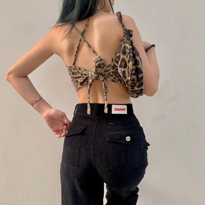 Top con estampado de leopardo sin espalda